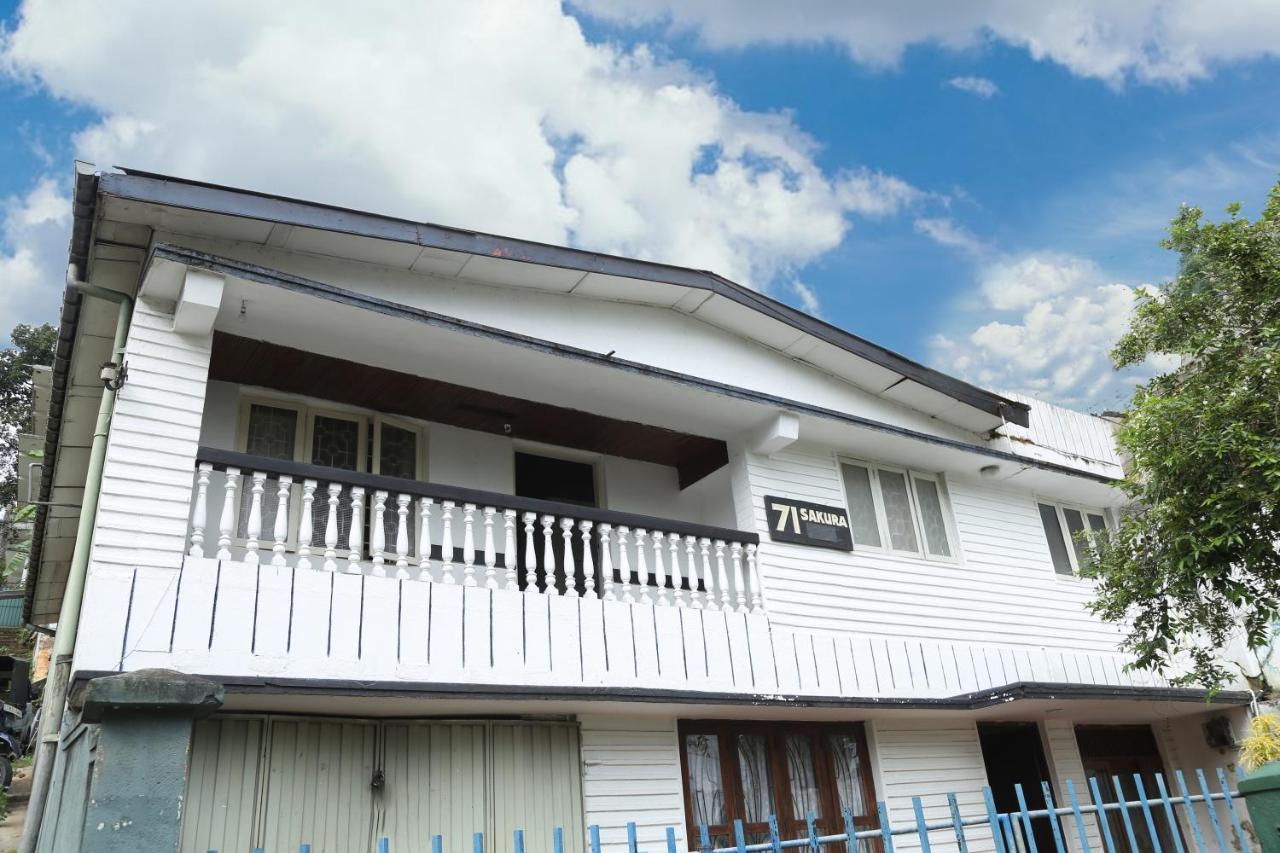 Appartamento Sakura Hill Kandy Esterno foto