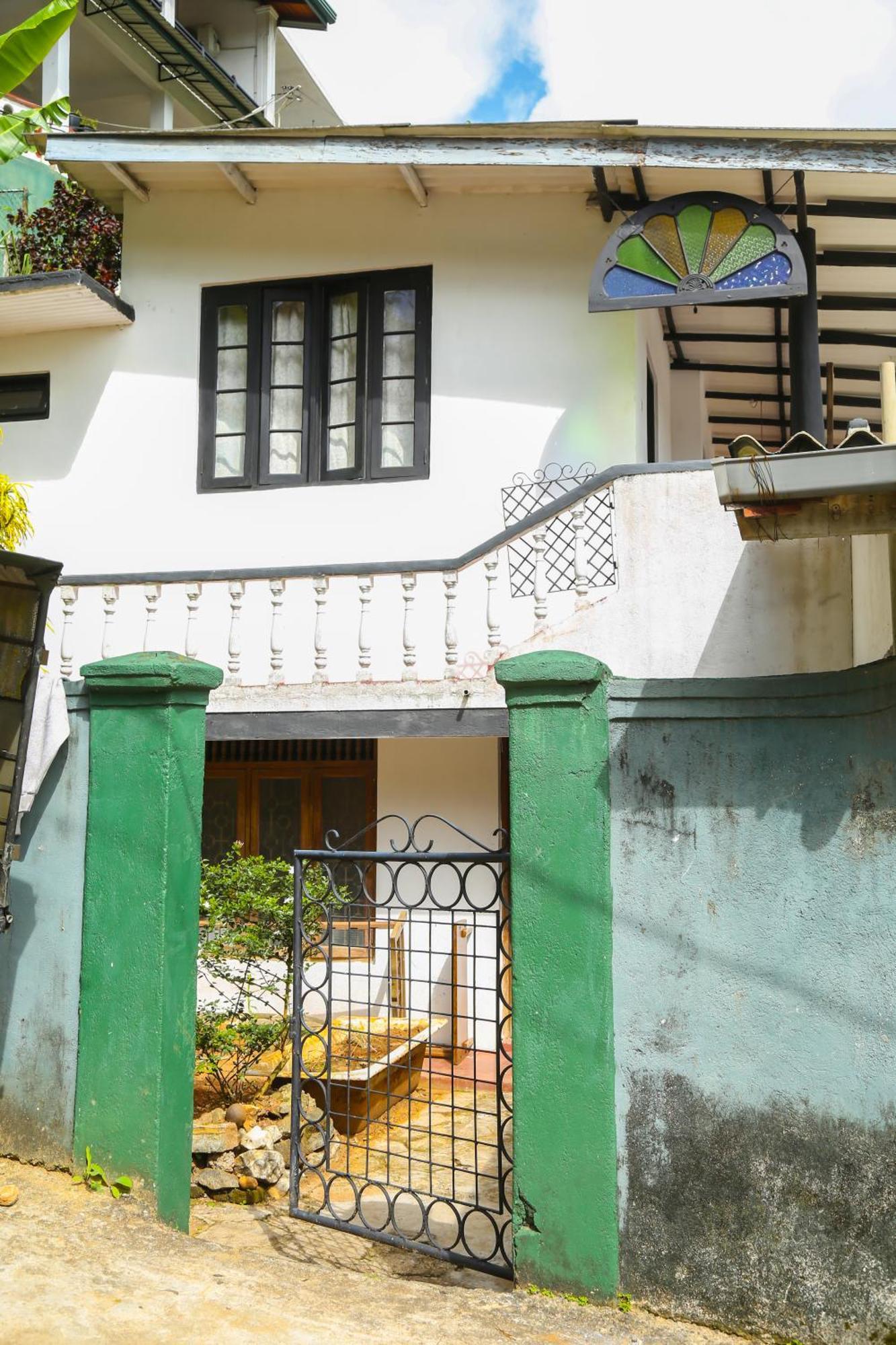 Appartamento Sakura Hill Kandy Esterno foto